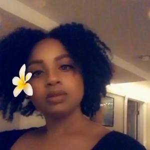 Meet your Posher, Daphne